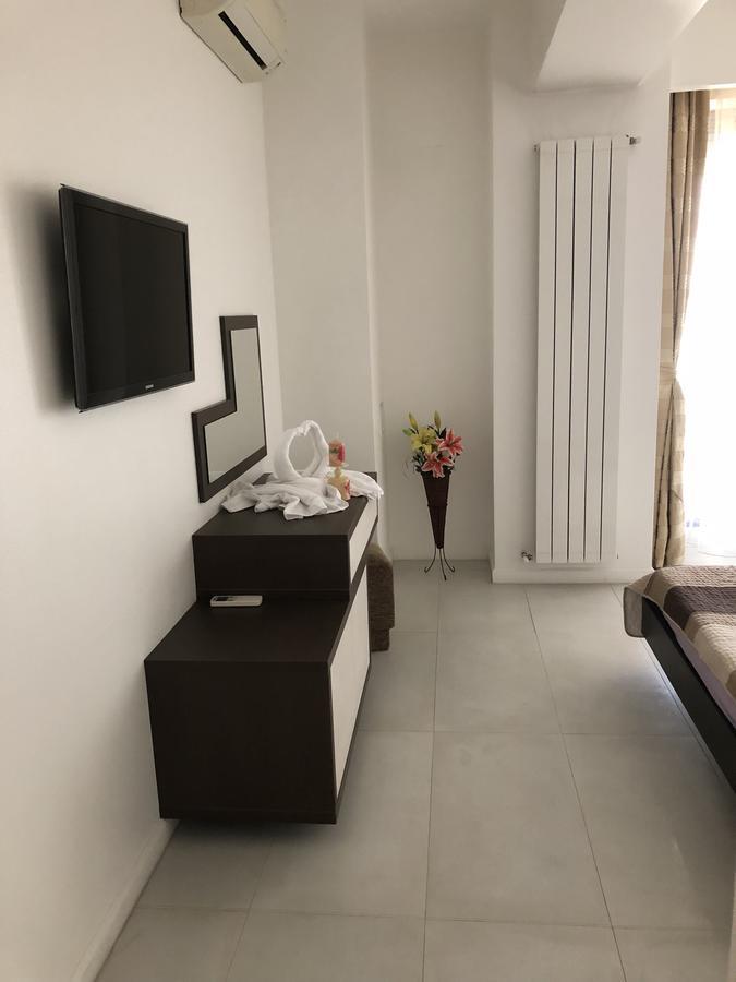 Boutique Mamaia